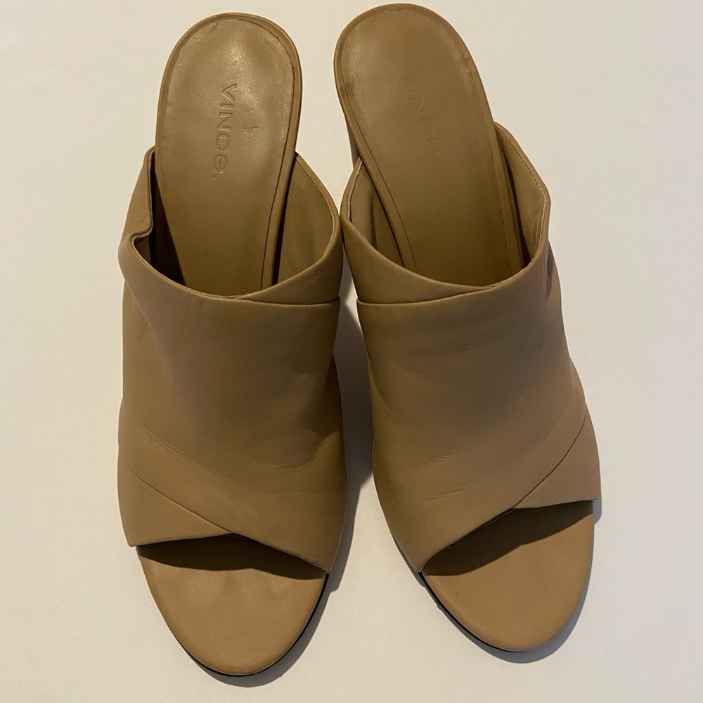 Vince Heath leather slip on mule. Nude size US 9 - Excellent condition
